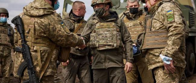 Зеленский: Вторжение российских войск может быть каждый день, но мы готовы