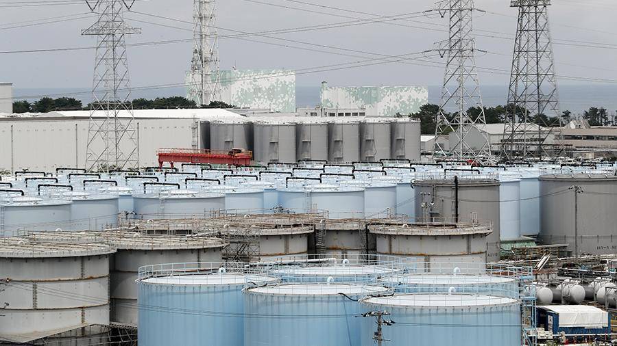 Токио разрешил слить в океан очищенную воду с АЭС «Фукусима-1»