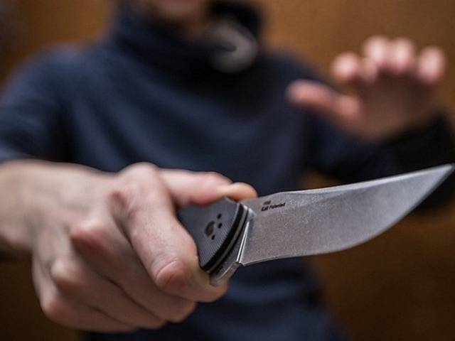 Южноуралец семь раз ударил возлюбленную ножом в грудь