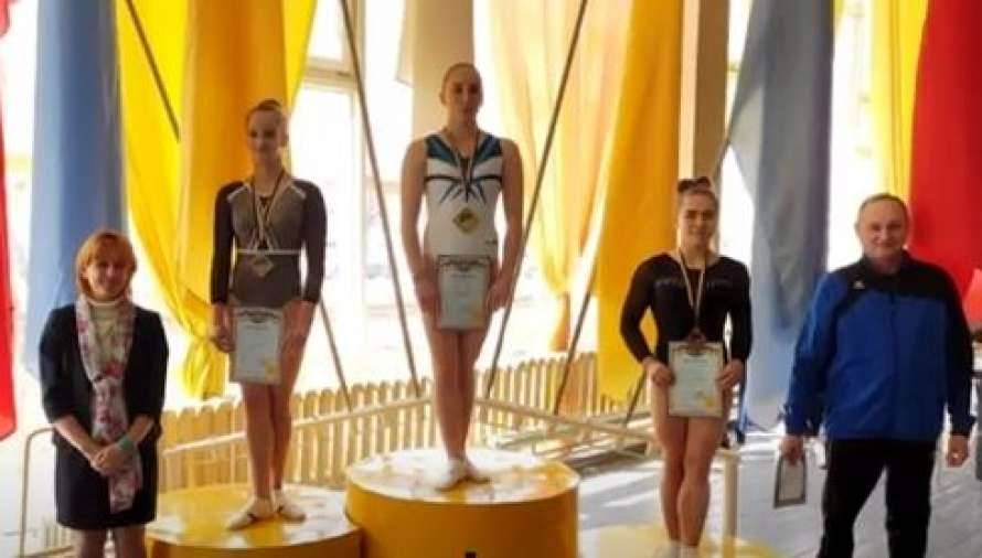 Черкасские гимнасты завоевали медали чемпионата Украины