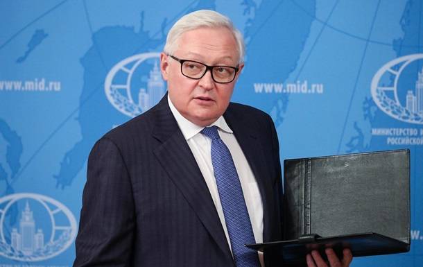 МИД РФ: США превращает Украину в "пороховую бочку"