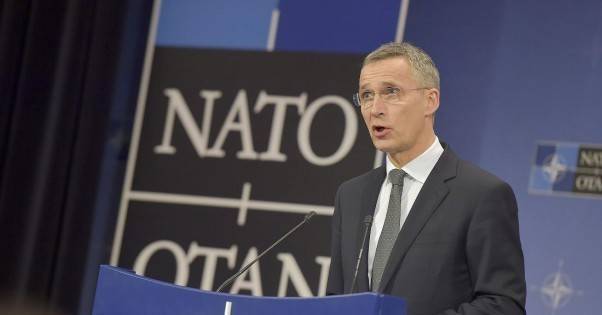 Генсек НАТО призвал Россию прекратить наращивать войска на границе с Украиной