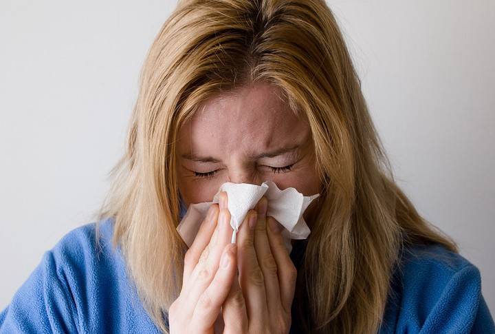 Иммунолог объяснил, как избежать сезонного обострения аллергии