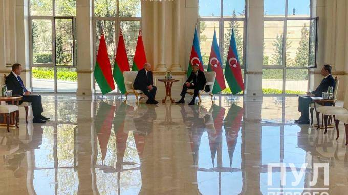 Лукашенко считает, что договоренности по Карабаху станут основой прочного мира в регионе