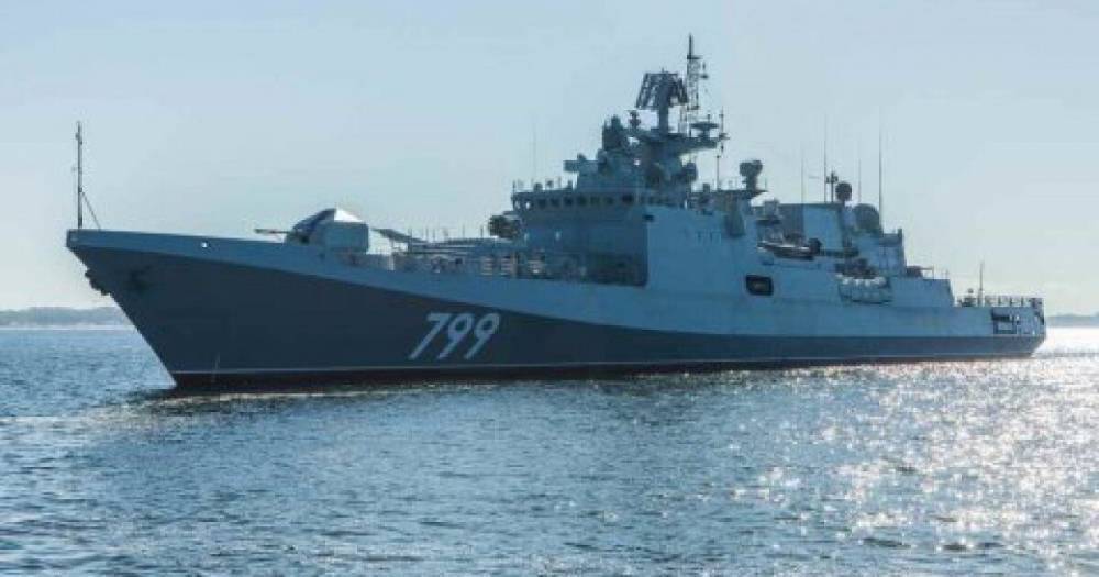 Российские военные корабли вышли на учения в Черное море