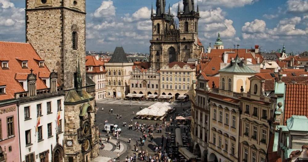 В Чехии предложили организовать встречу Байдена и Путина в Праге