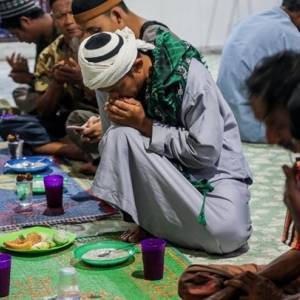У мусульман начался священный месяц Рамадан. Фото