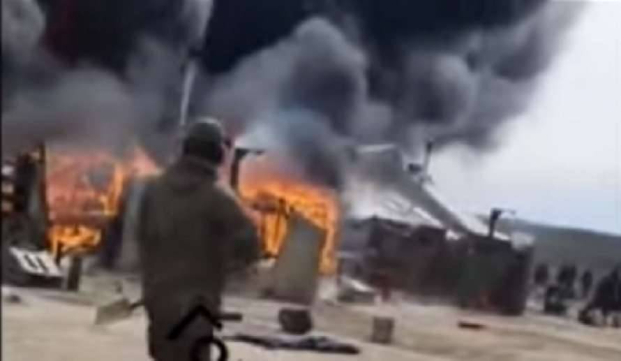 «Благодатный огонь», сошедший на полевой лагерь ВС РФ возле границы Украины, показали в сети (ВИДЕО)
