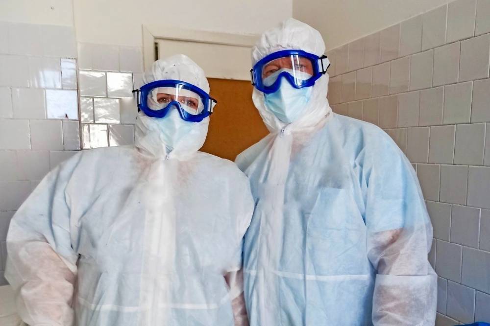 В Тобольске врачи спасли пациентку с COVID-19, у которой разорвалась киста