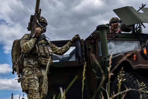 Военный аналитик Шурыгин назвал возможный план США, который позволит Киеву напасть на ДНР и ЛНР без опасений вмешательства России