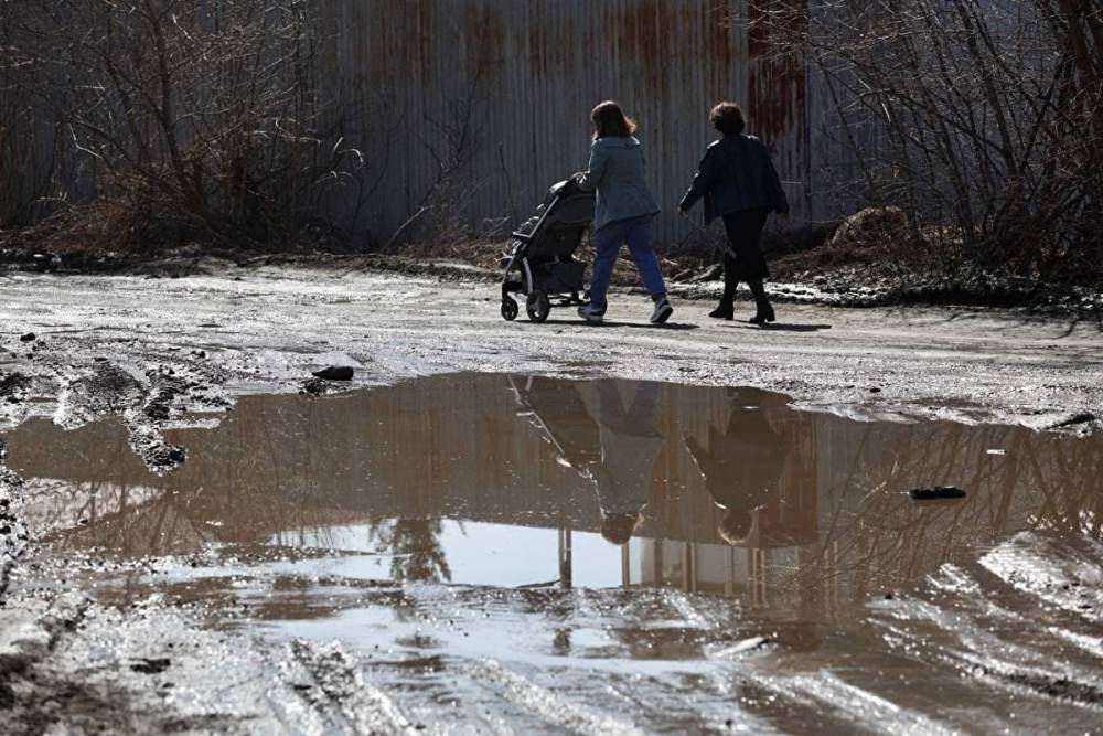 Жителям новостроек в Ленинском районе Челябинска пообещали сделать дорогу через год