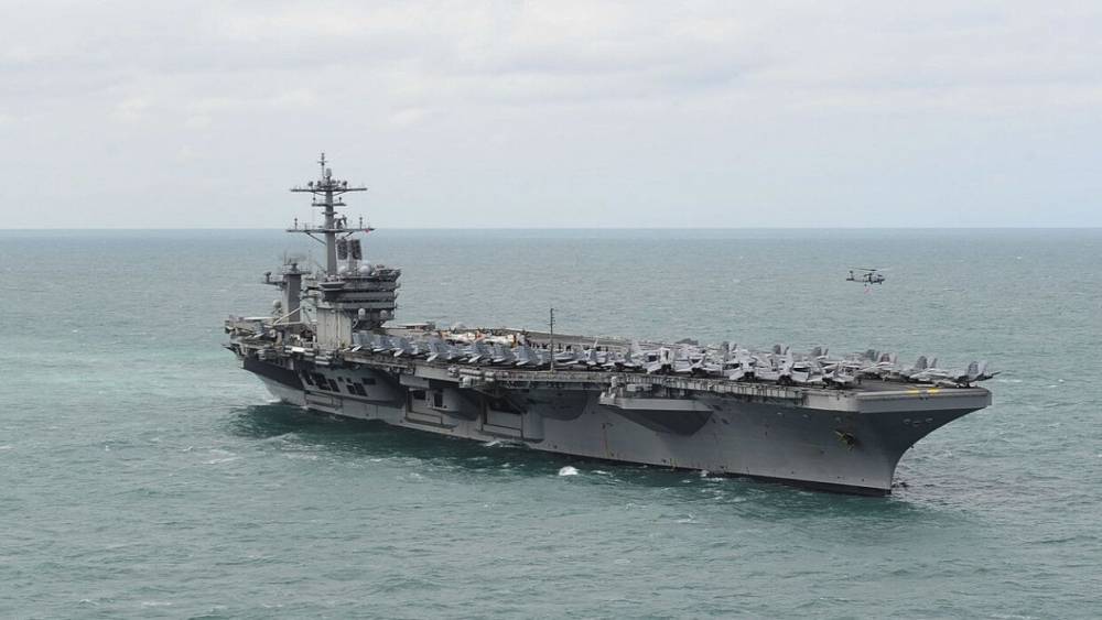 Адмирал ВМФ РФ поддержал решение США об отмене отправки эсминцев в Черное море