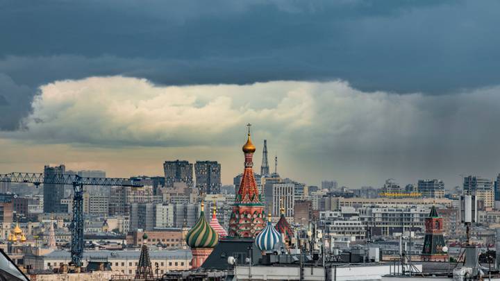 В Москву идет апрельский холод с первыми грозами
