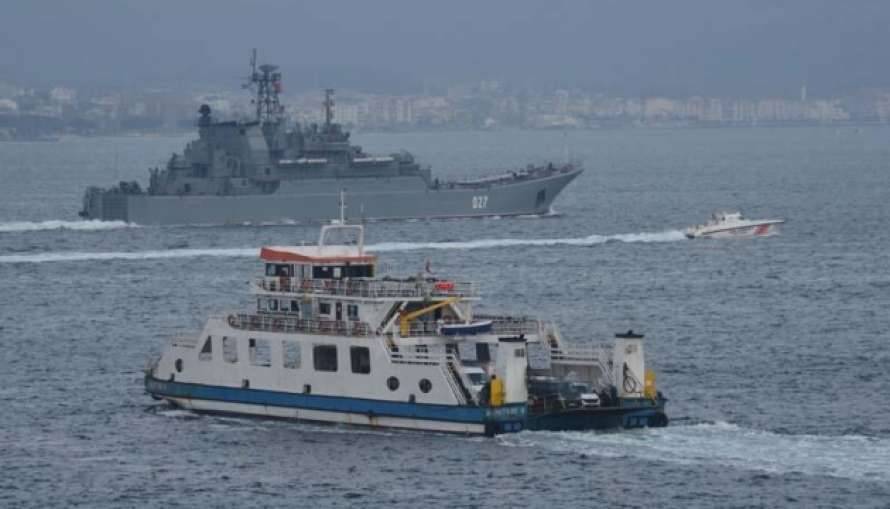 Десантные корабли России идут в Черное море