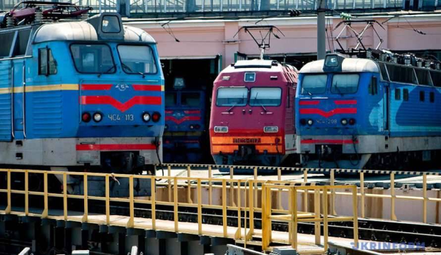 «Укрзализныця» увеличивает количество поездов в Закарпатье