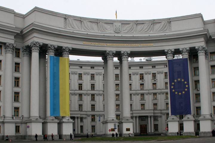 МИД Украины отреагировал на задержание в Санкт-Петербурге украинского консула