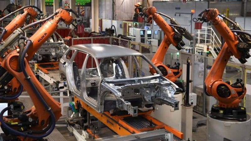 Сколько рабочих мест в Германии сокращают роботы?