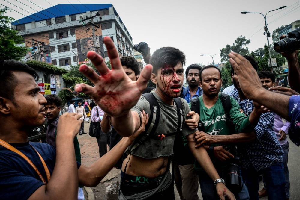 Полицейские застрелили четырех протестующих в Бангладеш