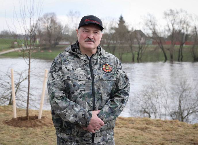 Лукашенко: Путин обсуждал с Байденом подготовку покушения спецслужбами США