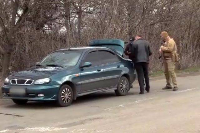 В Донецкой области силовики отработали два населенных пункта. Задержаны двое террористов