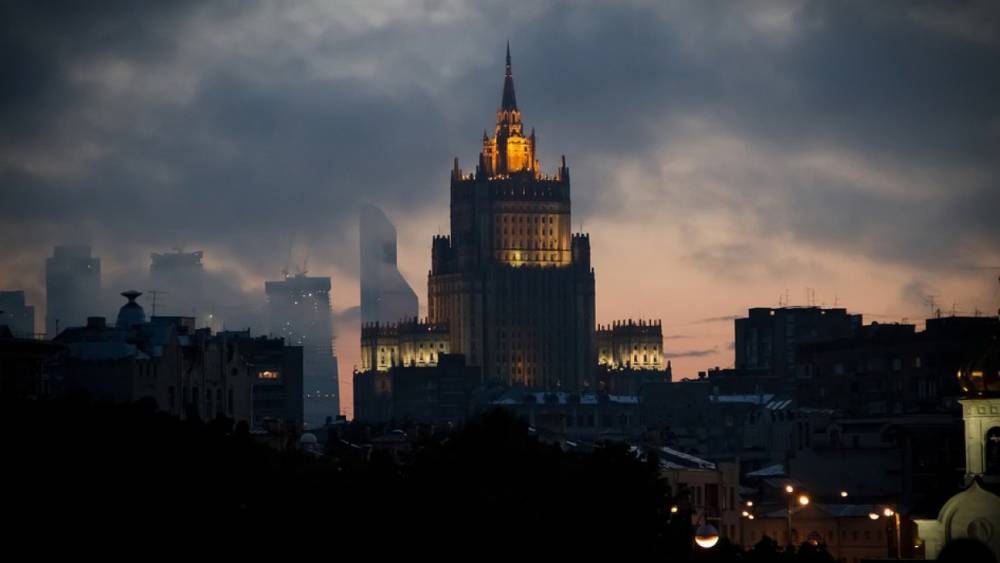 МИД России упрекнул Чехию в стремлении угодить "заокеанским хозяевам"