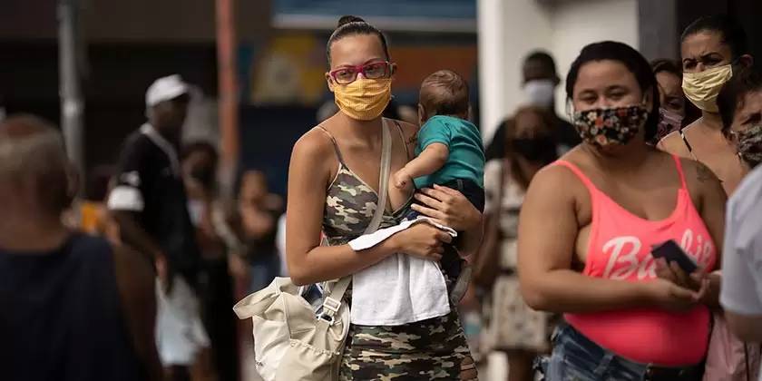 В Бразилии женщин просят отложить беременность из-за коронавируса