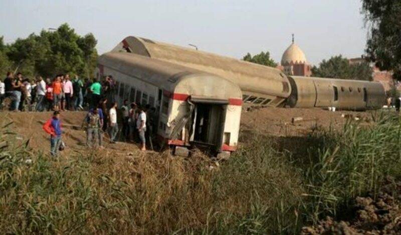 11 человек погибли в Египте при аварии на железной дороге