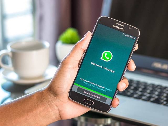 Мессенджер WhatsApp в мае «отключит» часть пользователей