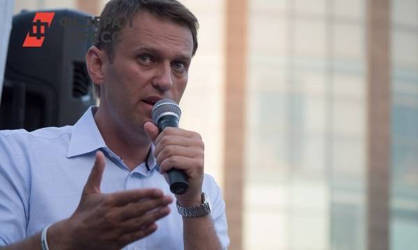 Навального переводят в больницу: «Лечение калечащее»