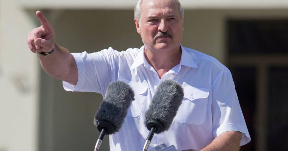 США и Польша отвергли обвинения в “покушении” на Лукашенко