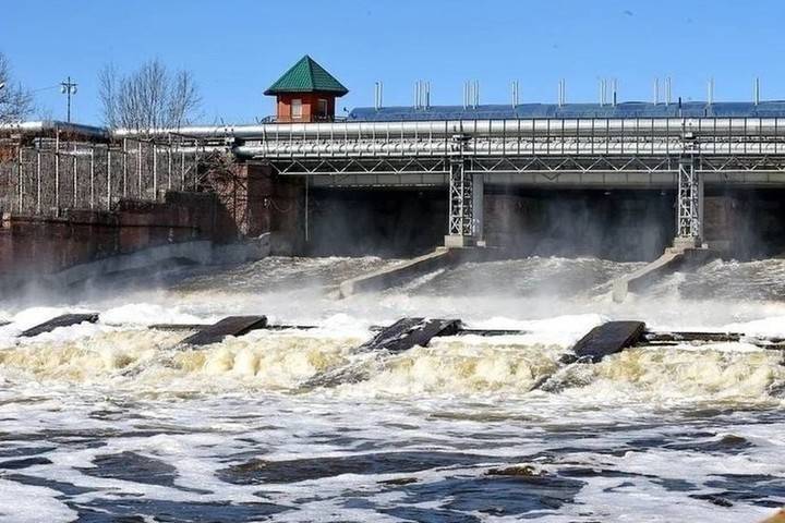 В Удмуртии начал снижаться уровень воды в реках
