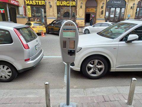 В Киеве будет автоматически фотофиксировать нарушение правил парковки авто