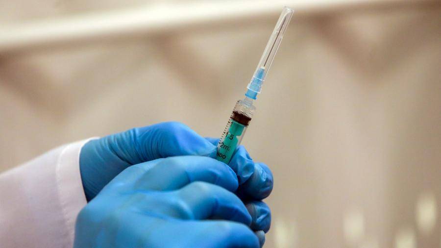 Третья стадия клинических испытаний вакцины «КовиВак» стартует в мае