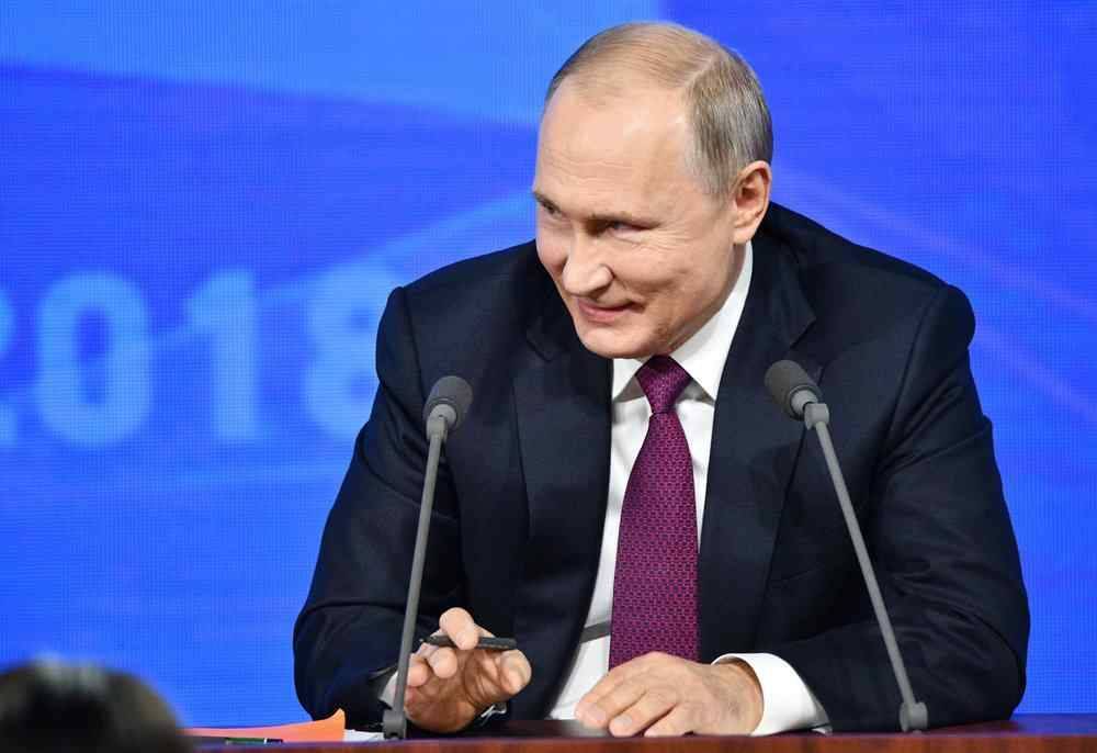 Опрос ФОМ: Путину доверяют 55% граждан России