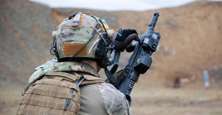 Украина провела военные учения вблизи границы с Крымом — видео