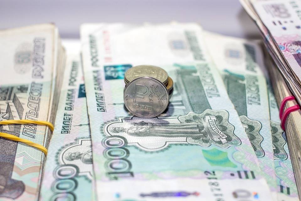 Более чем на 2% увеличился размер начисленной заработной платы в Нижегородской области