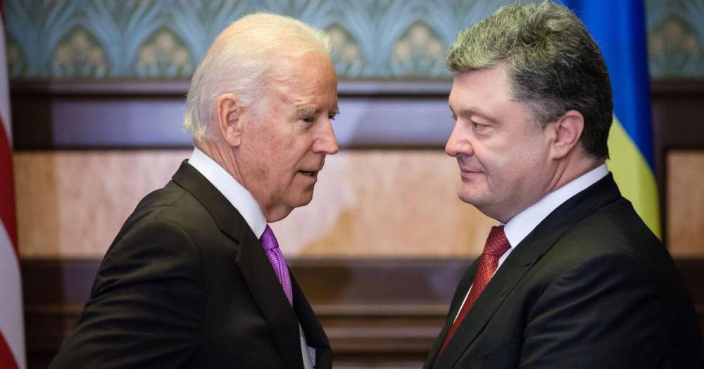 На Украине заказали экспертизу записи голосов Байдена и Порошенко