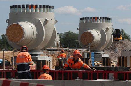 "Газпром" начнет строительство газохимического комплекса в Усть-Луге в апреле