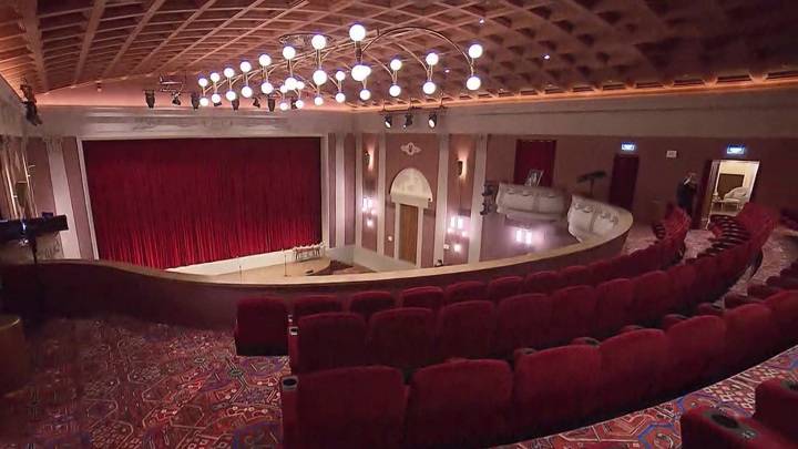 Кинотеатр "Художественный" вновь открывает двери после реконструкции