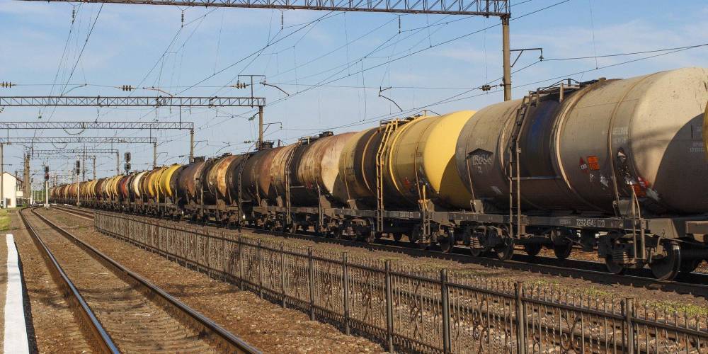 Дефицит до 270 000 тонн. Роснефть оставит Украину без поставок дизеля и в мае