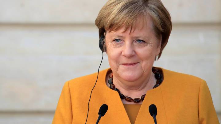 Меркель: Германия приняла решение поддержать "Северный поток-2"