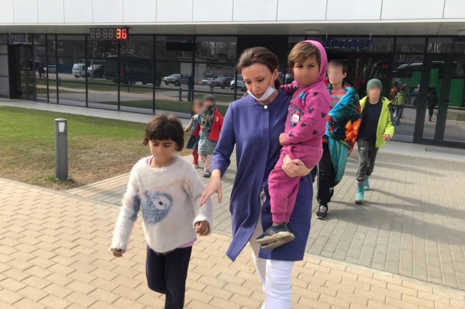 Более 40 вывезенных из Сирии детей передадут родственникам в Дагестане
