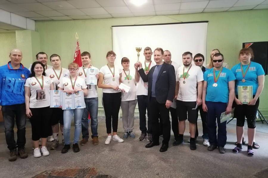 «Теннис на слух». Сборная команда Гродненской области стала чемпионом Республики Беларусь по шоудауну
