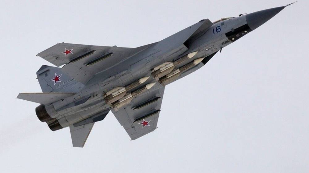 В Sohu объяснили, как Россия превратила советский МиГ-31 в грозное современное оружие