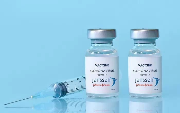 В ЕС нашли возможную связь вакцины Johnson&Johnson со случаями тромбоза