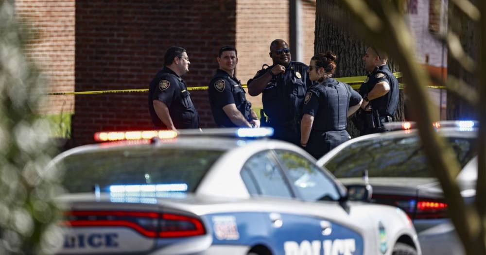 Убийства в FedEx в США ознаменовали возвращение массовых расстрелов на рабочих местах, приостановленных пандемией