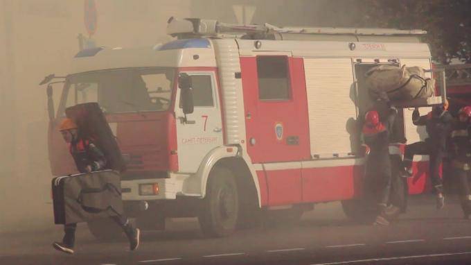 Из горящего дома в Балашихе спасли 15 человек