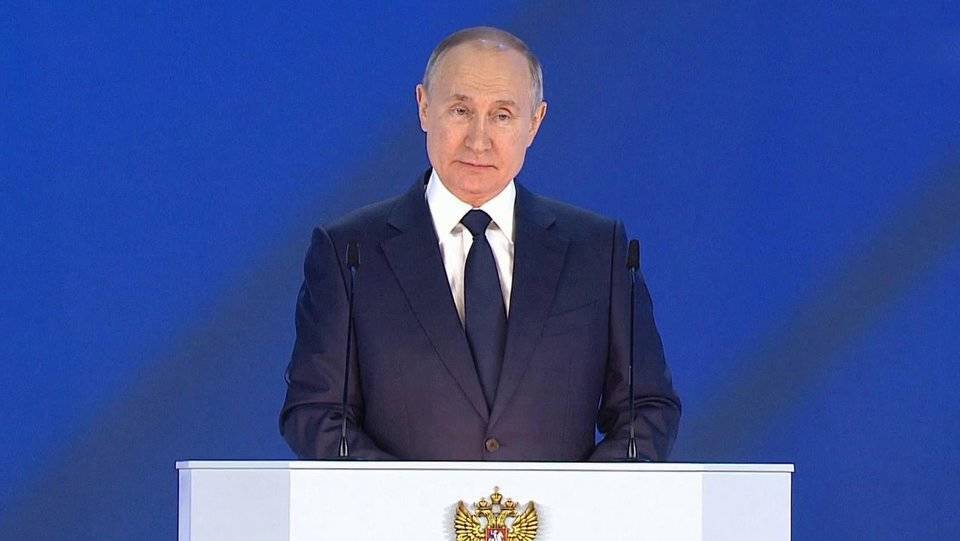 Владимир Путин обратился с ежегодным посланием Федеральному собранию