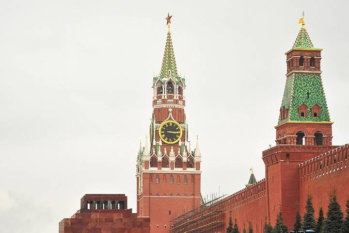 В Кремле прокомментировали идею Зеленского о встрече с Путиным в Донбассе