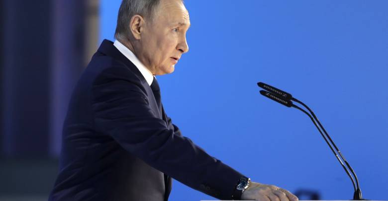 Песков: Путину доложили о предложении Зеленского встретиться в Донбассе